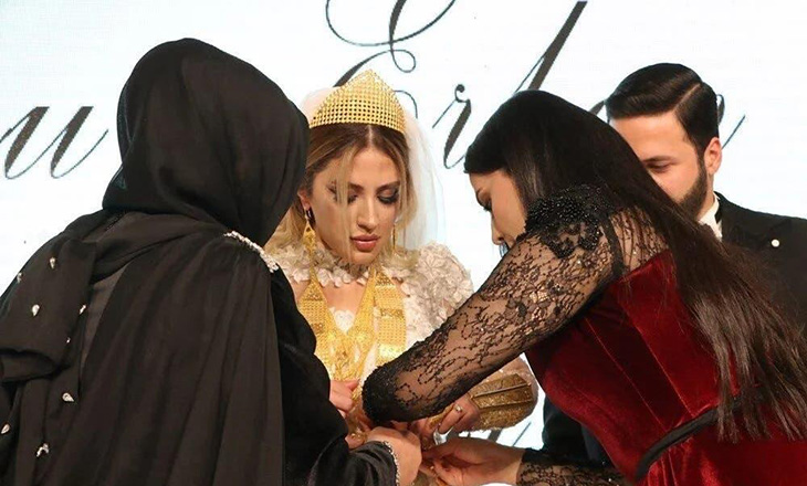 حفل زفاف يثير الانتقادات في تركيا نتيجة 8 كلغ ذهب و6 ملايين ليرة